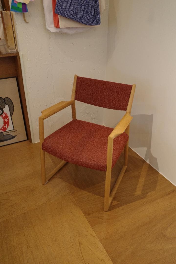 [直接引取可]日進木工 アームチェア 無垢材 定価8万円 複数脚あり