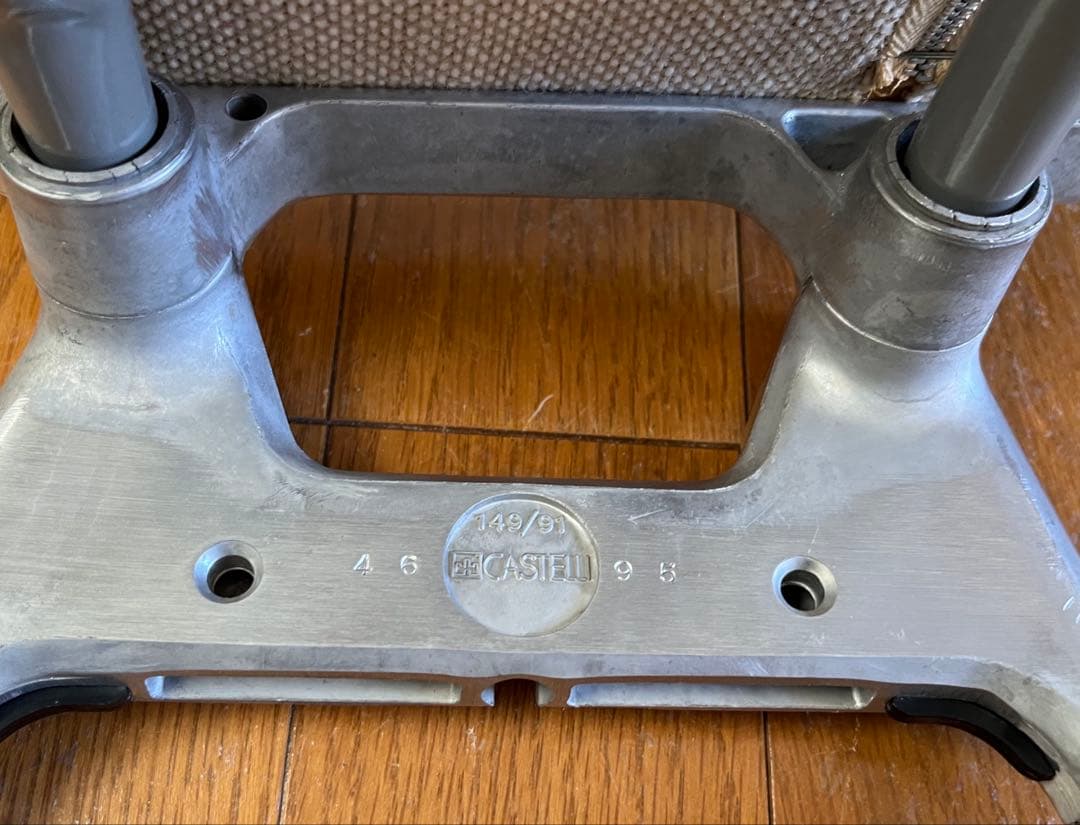 イタリア　ヴィンテージ　カステリチェア　② スタッキング　ミッドセンチュリー