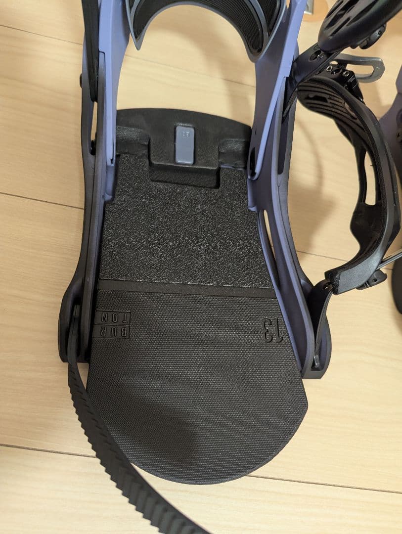 Burton CARTEL X Re:Flex　Mサイズ　未使用