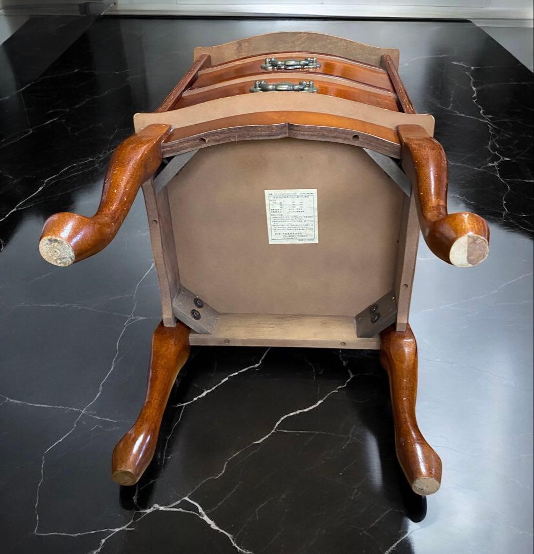 シ*跡様 オークションで格安出品★猫脚　2段収納 アンティーク風チェスト　サイド