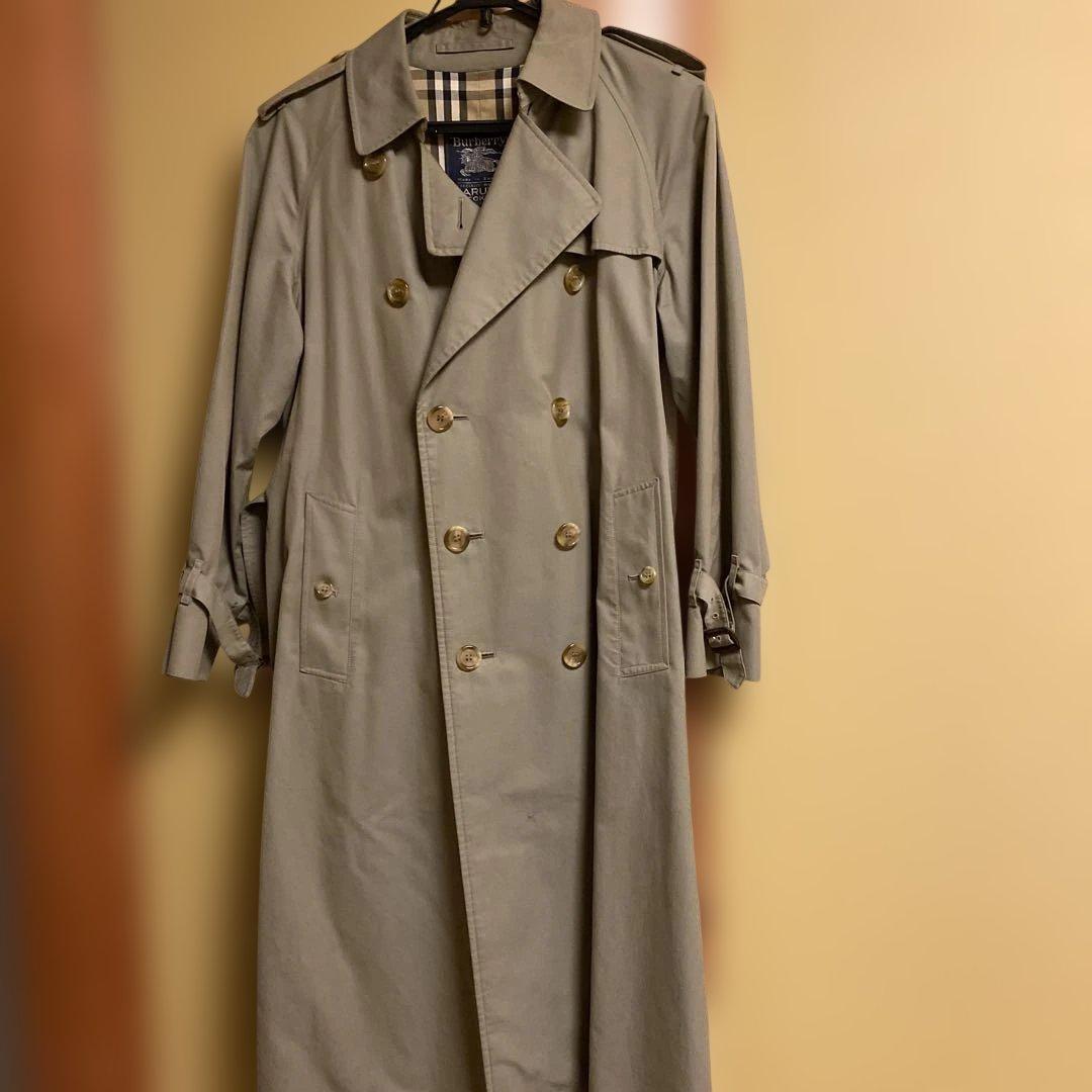 ひかるBurberry 'sカーキトレンチコート