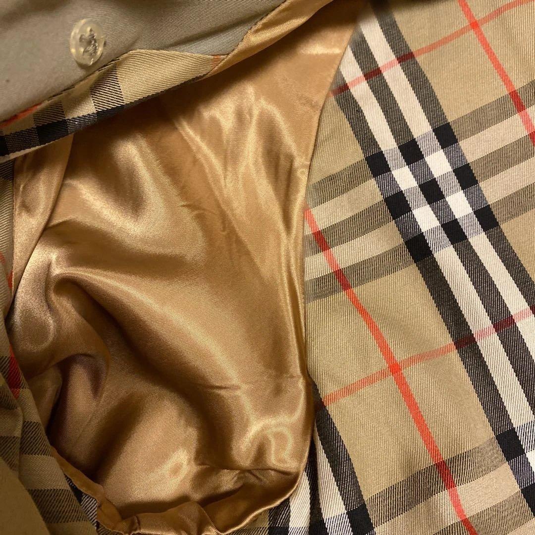 ひかるBurberry 'sカーキトレンチコート