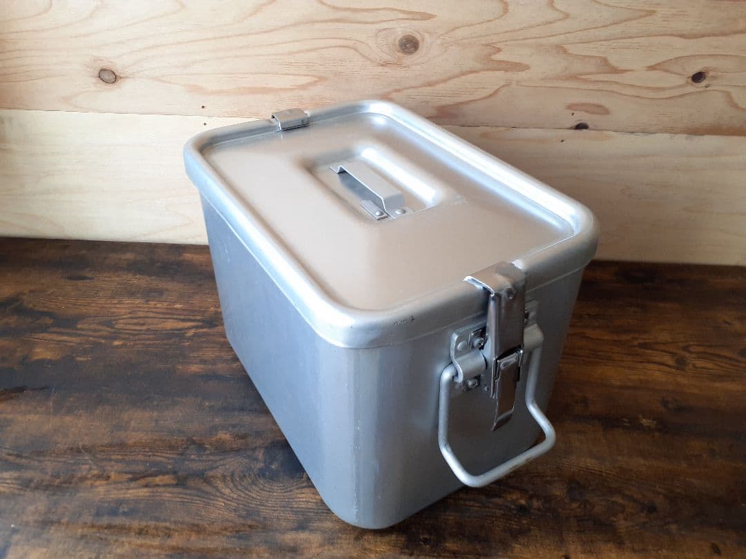ビンテージ アルミコンテナ バッカン キャンプ アウトドア 昭和レトロ 収納