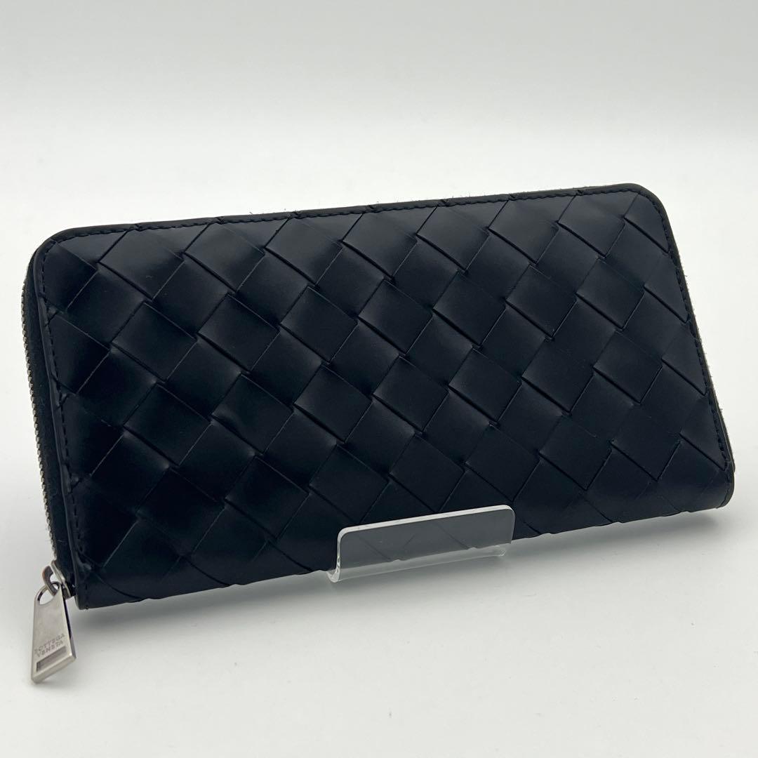 【極美品】ボッテガヴェネタ イントレチャート ジップアラウンド ウォレット