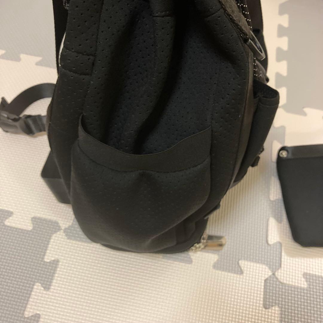 story. ストーリー ネオプレン ボンディングリュック 黒2wayポーチ付き