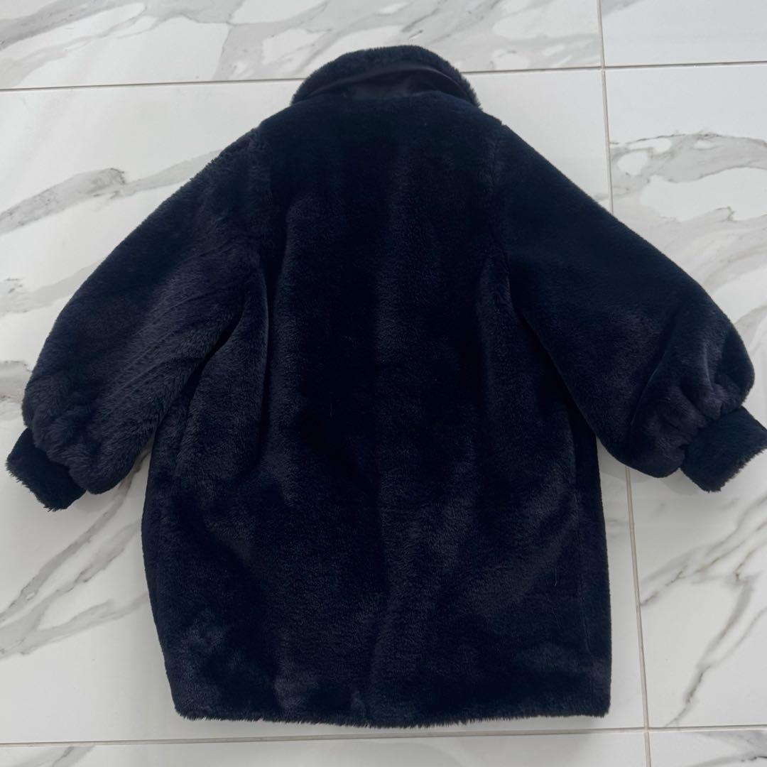 美品　ilgufo 紺　キッズダウン　イルグッフォ　キッズコート　サイズ8