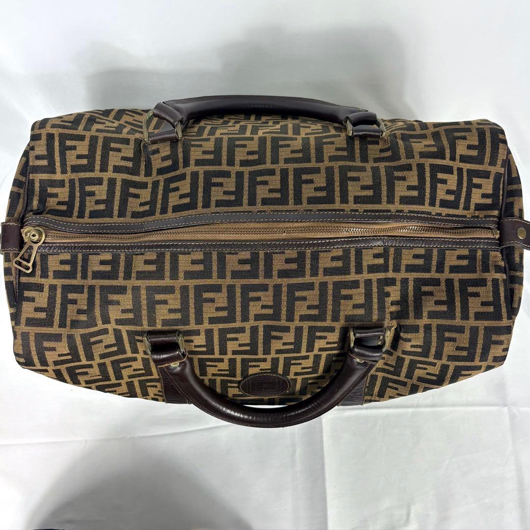 フェンディ ズッカ 総柄 ボストンバッグ キャンバス レザー 大容量 ブラウン