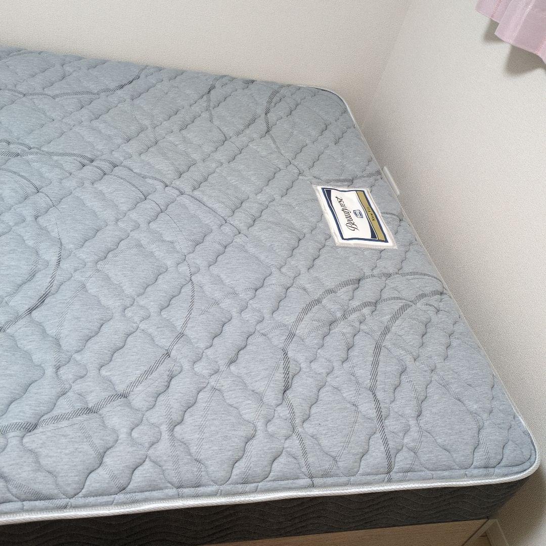 シモンズ ベッドマットレス　美品