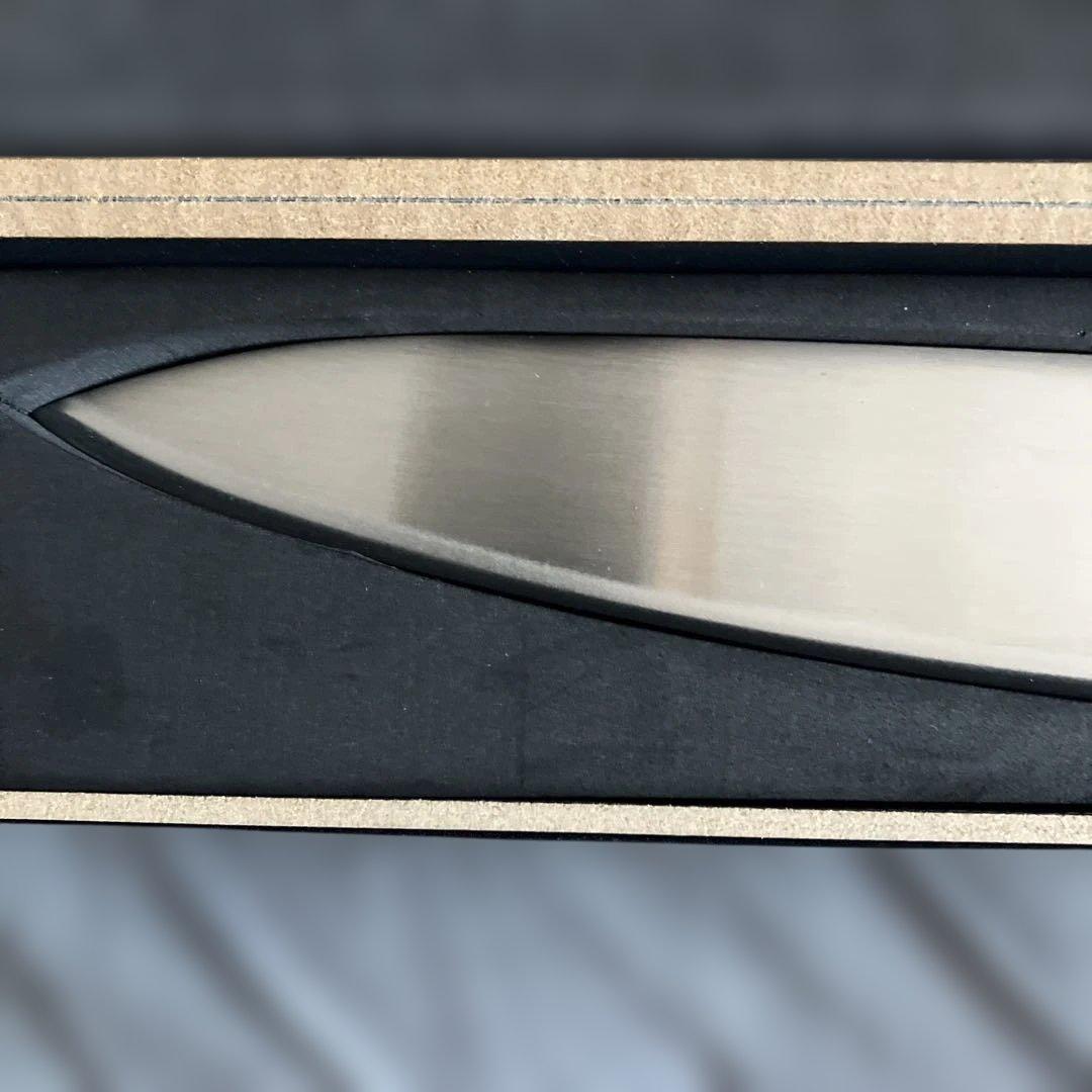 Chroma cutlery 牛刀、三徳、文化、パーリングナイフセット