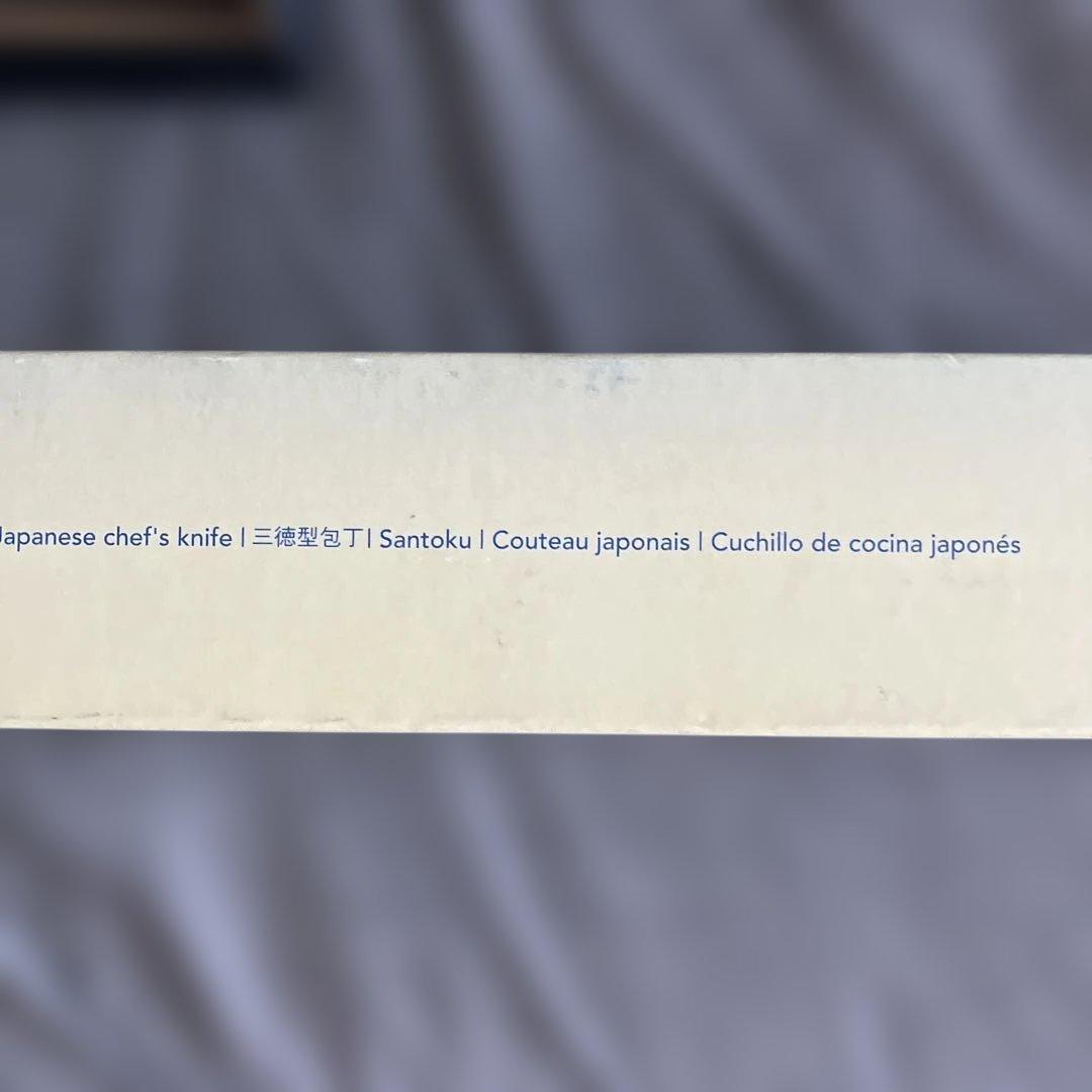 Chroma cutlery 牛刀、三徳、文化、パーリングナイフセット