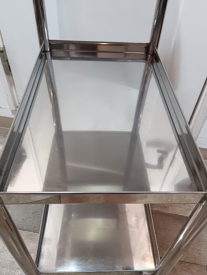 タカラベルモントステンレス製3段ワゴン①