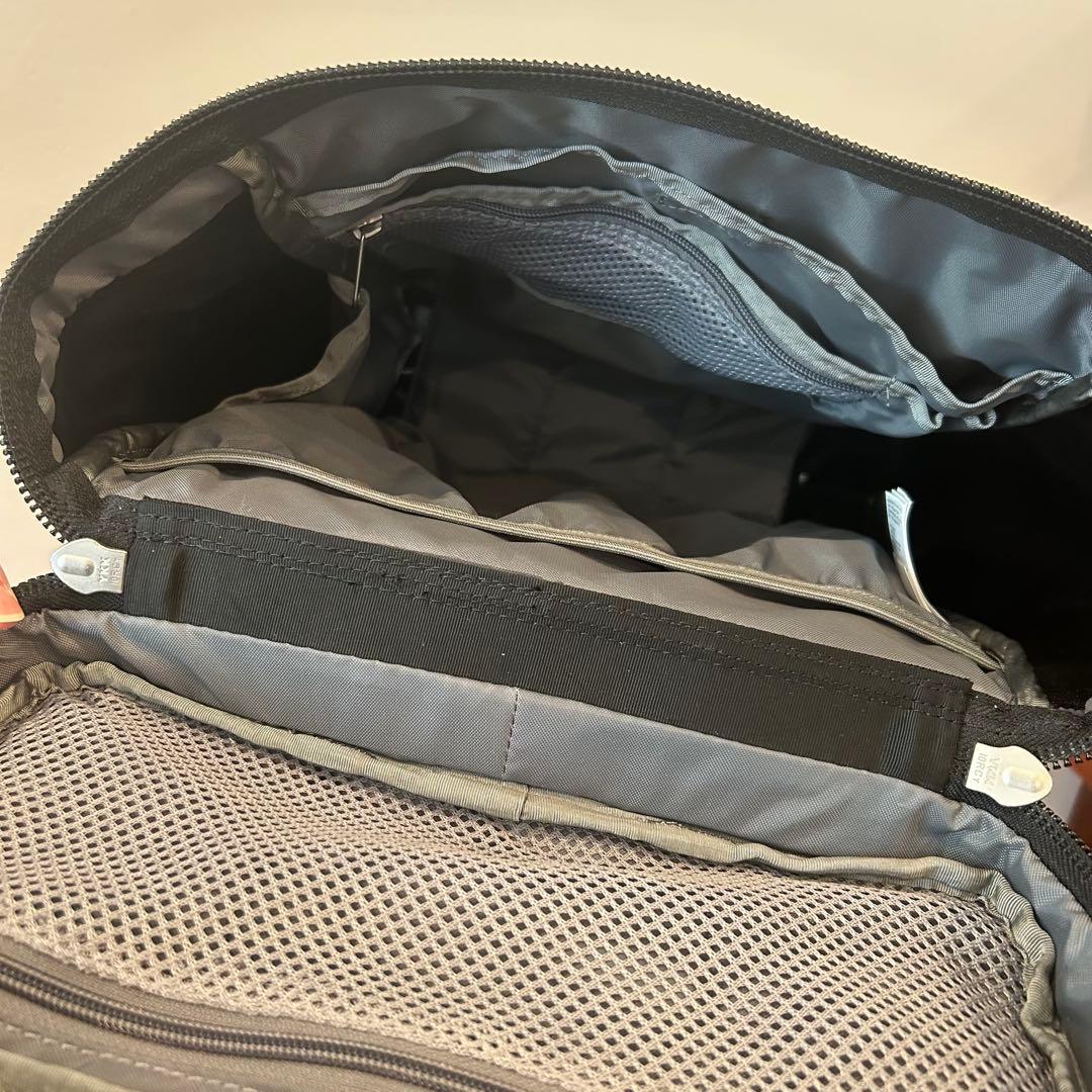 THE NORTH FACE ヒューズボックス キッズリュック 21Lブラック