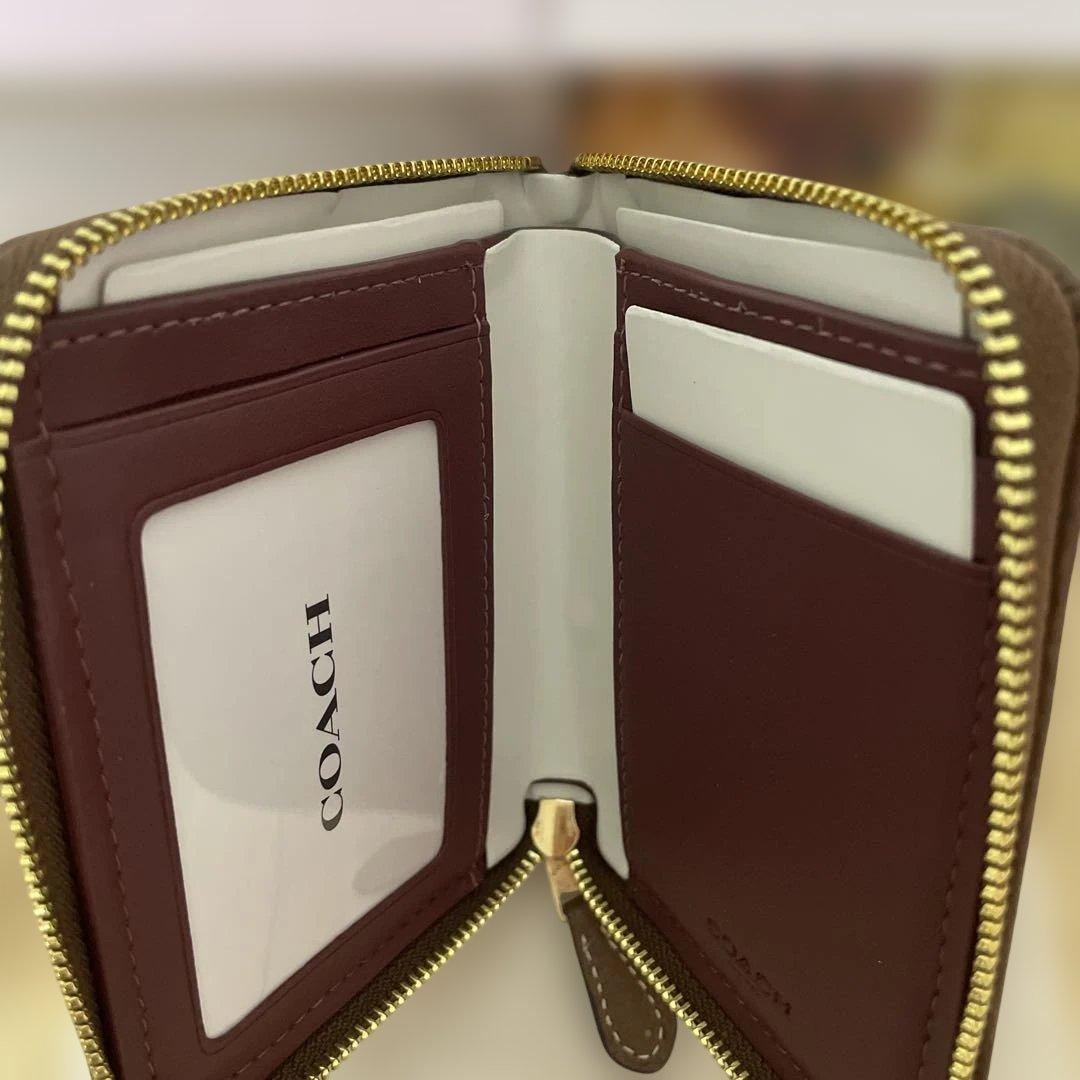 新品 COACH 二つ折り財布 ブラウン