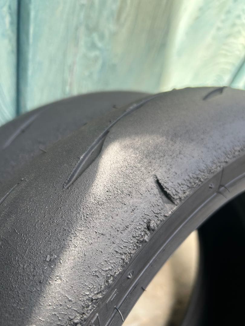 ブリヂストン　r11 ST600指定タイヤ