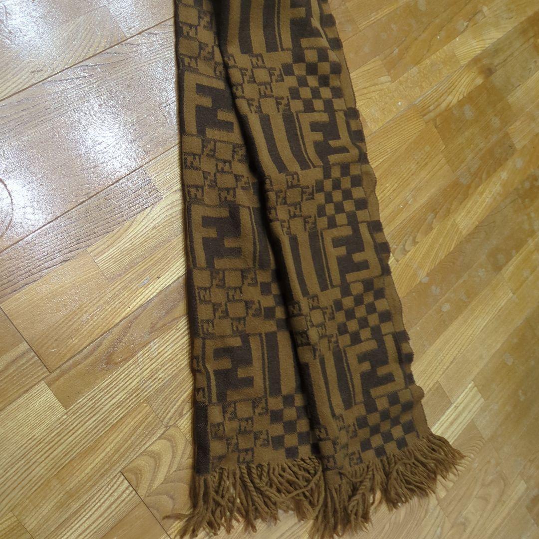 FENDI チェック柄 マフラー ブラウン
