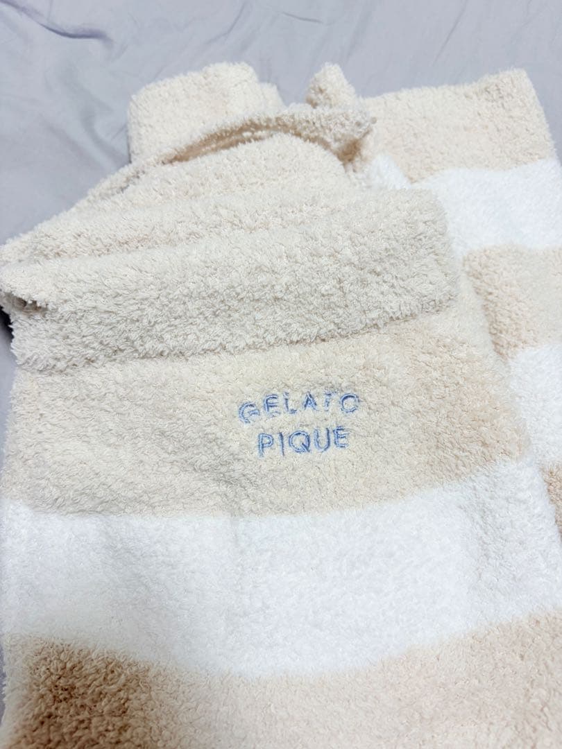 GELATO PIQUE フリースセットアップ　ベージュ トップス パンツセット