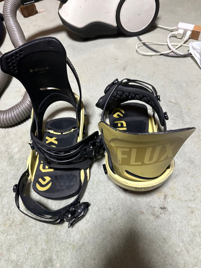 FLUX DS 19-20 sand 最終値下げ