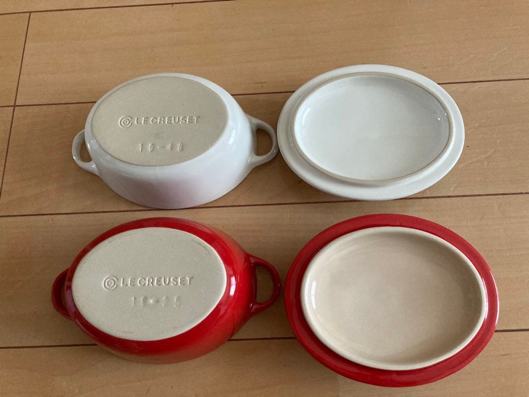 ルクルーゼ☆レクタンギュラープレート2枚&ミニオーバルココット2個 紅白セット