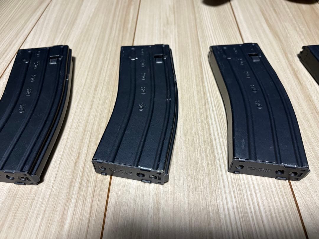 東京マルイ　URGI　ガスブロ　 サプレッサー、PEQ付き