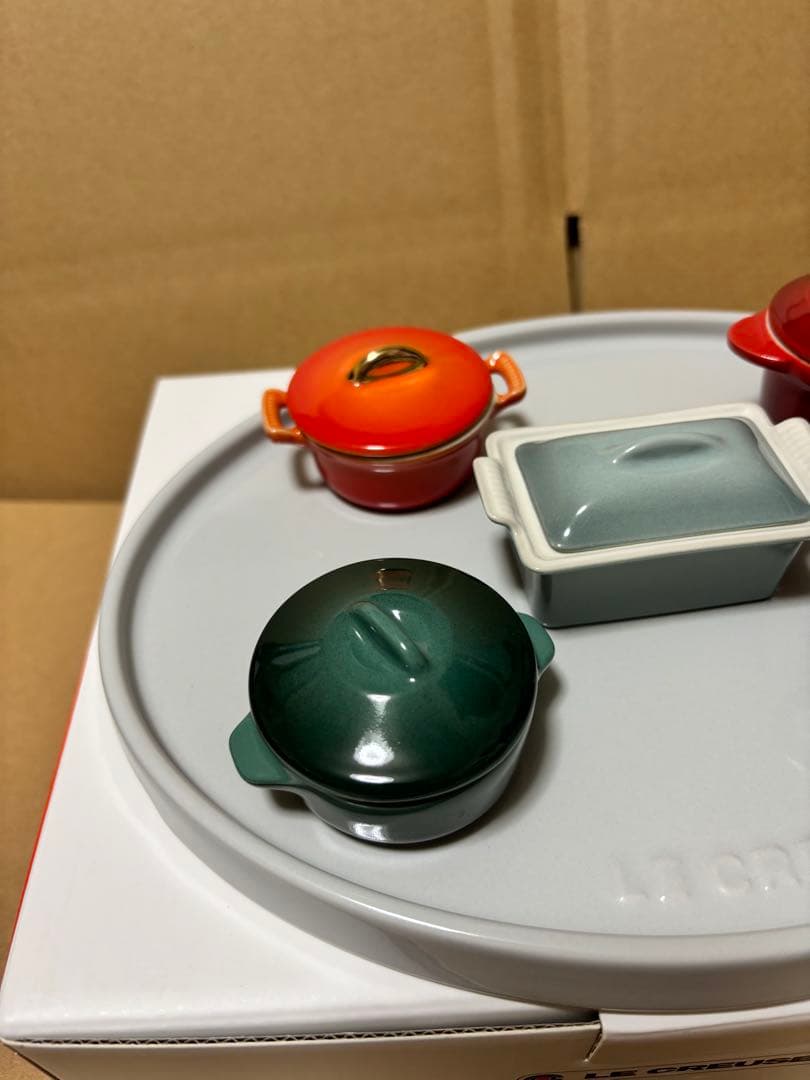 ルクルーゼ　ミニチュア・ココット・ヒストリーコレクション