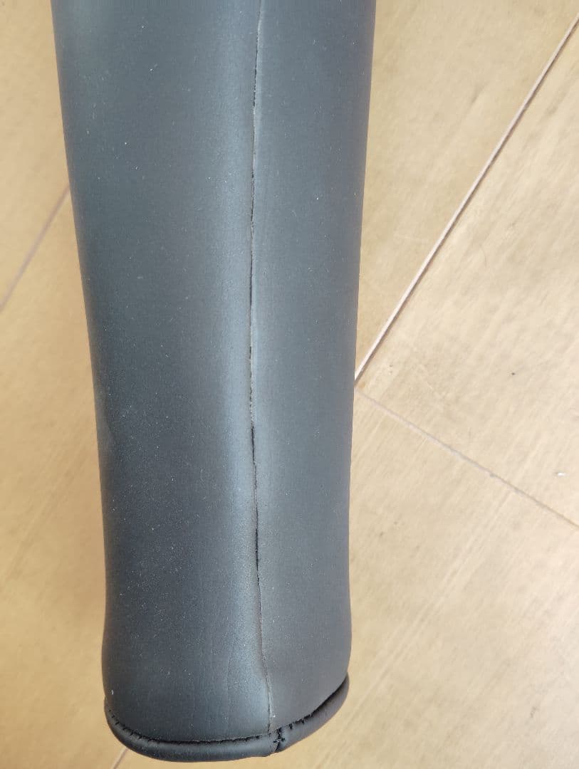 BEWET セミドライスーツ