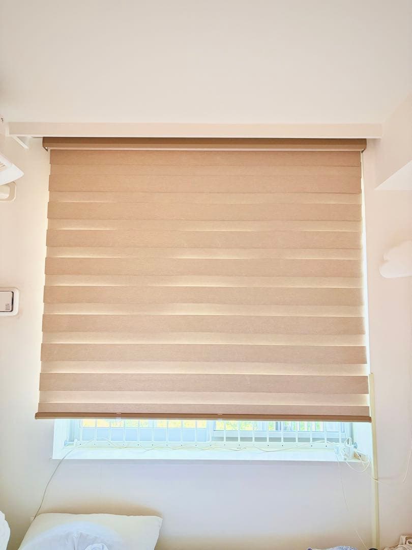 Yoolax 電動調光ロールスクリーン ブラウン系（幅170×丈170cm）