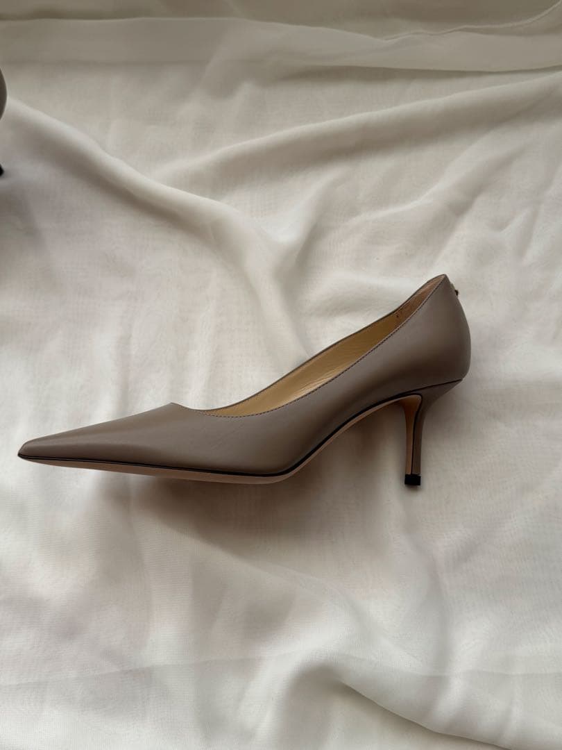 ジミーチュウ ハイヒール レザー パンプス ベージュ