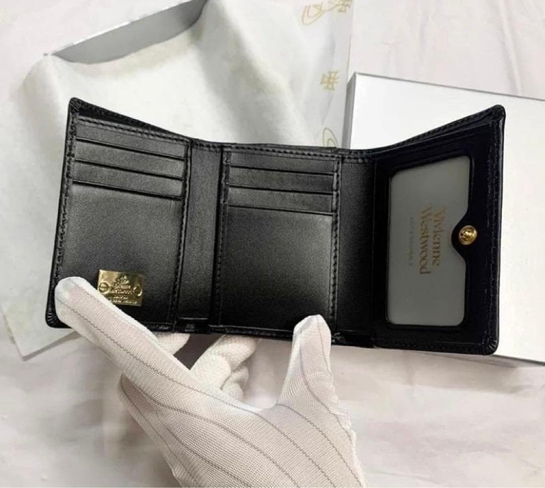 エナメル三つ折り財布 ブラック-165