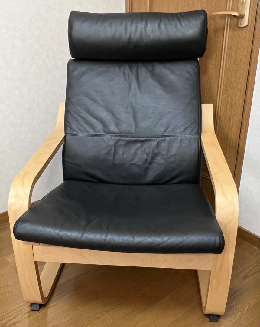 IKEA　POÄNG　イケア　ポエング　 ブラック　フェイクレザー　送料込み