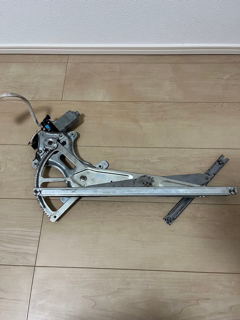 トヨタ 純正 SXE10/GXE10 アルテッツァ ウィンドウ レギュレーター