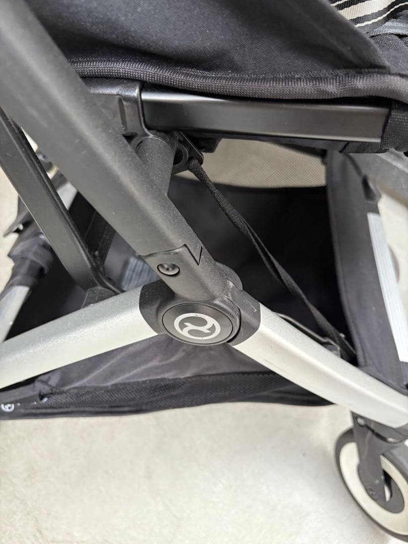 cybex オルフェオ　 ベビーカー 本体とバー（2023年）