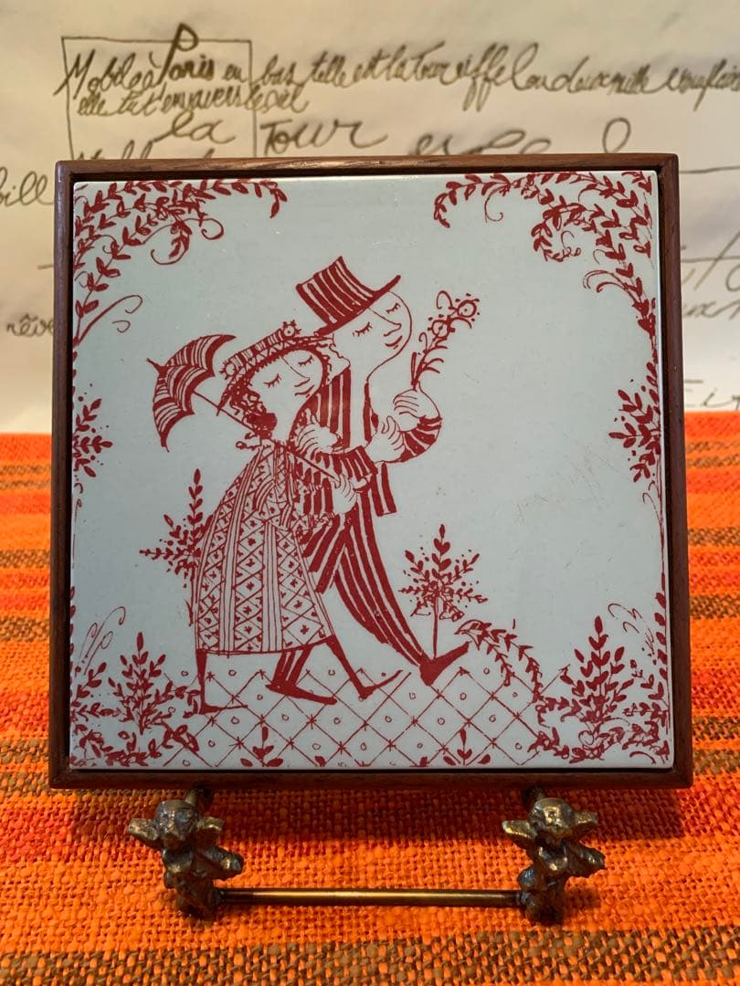 ビヨンヴィンブラッド　レアな1960年代ニモール窯のビンテージタイルの額装品！