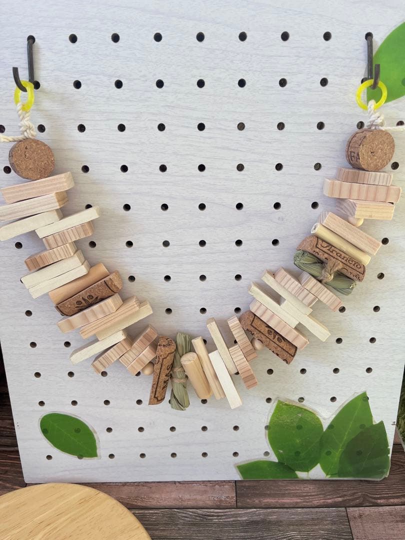 インコおもちゃ　鳥おもちゃ　少し長めの破壊系おもちゃ　バードトイ