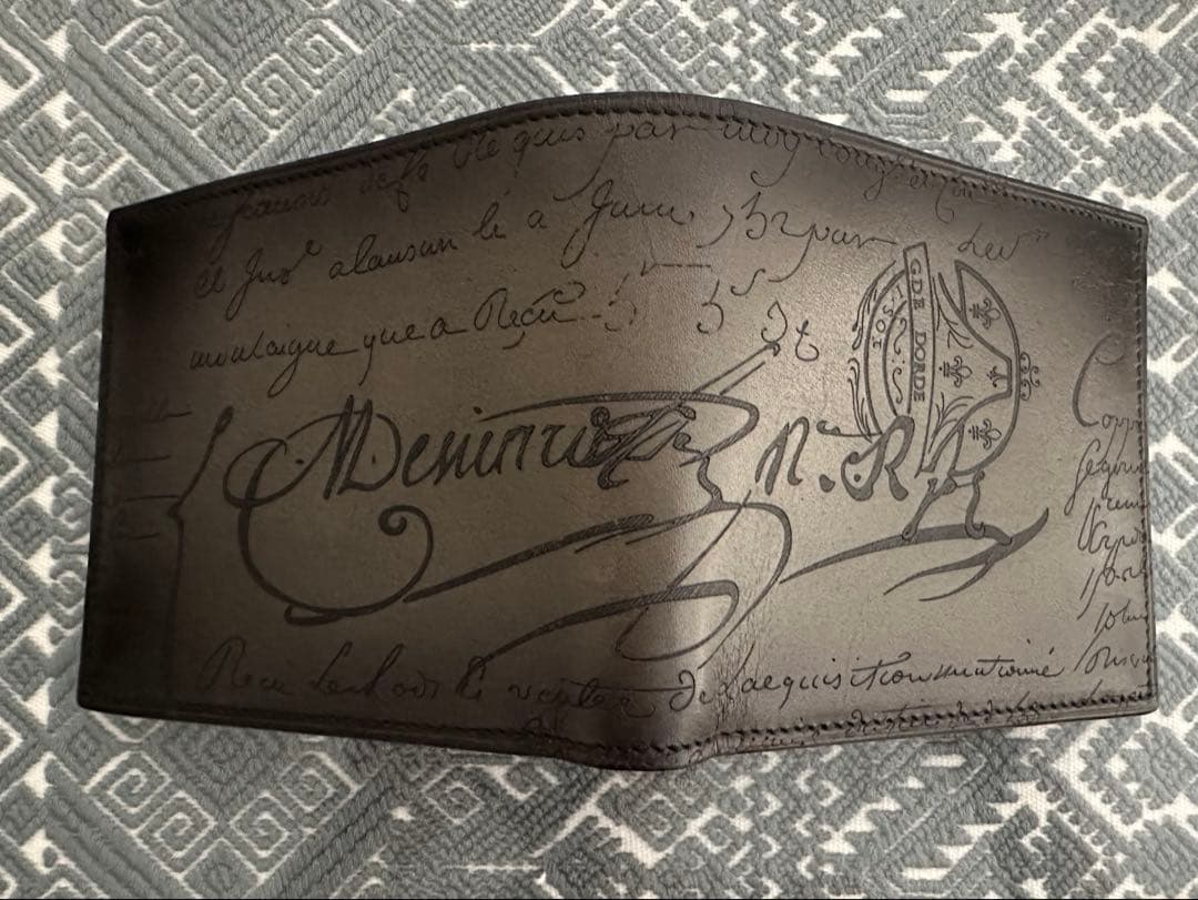 ベルルッティ マコレ スクリットレザー ウォレット