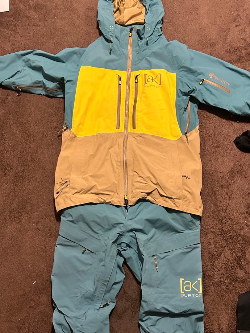 Burton ak スノーボードウェア 上下セット