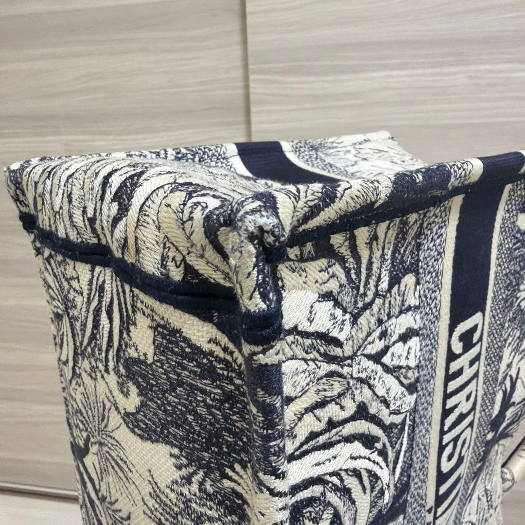 【みるみるちゃん】DIOR ディオール ブックトート ミディアム