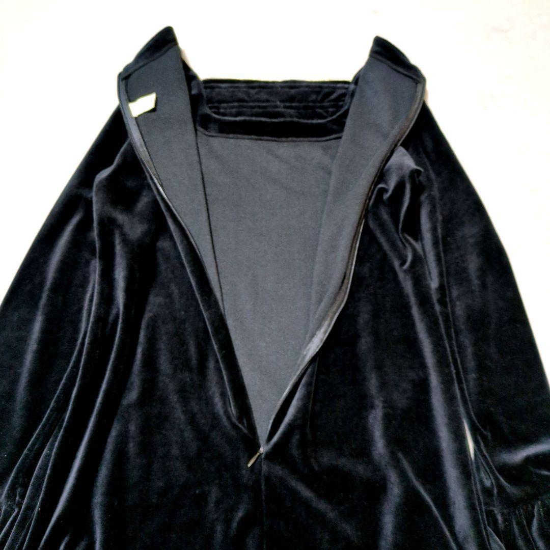 Emily Temple✨️ベロア黒レースワンピ 上品クラシカ ル 大人可愛い♡