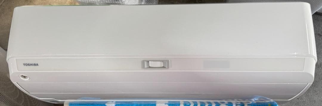 東芝　ルームエアコン　RAS-K562DX(W) 2024年製 200V 18畳