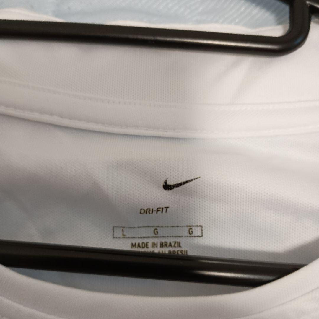 Nike フラメンゴ。（ブラジル）レプリカユニフォーム。 Lサイズ