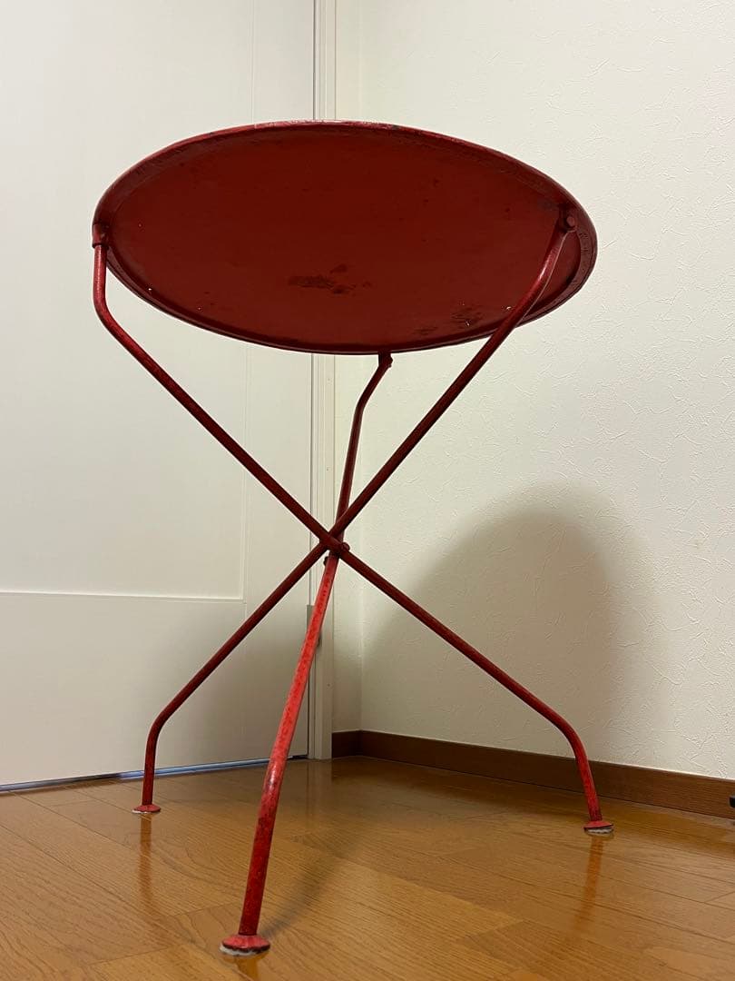 【桜埜】ロイズアンティークス　クラシックな赤いテーブル