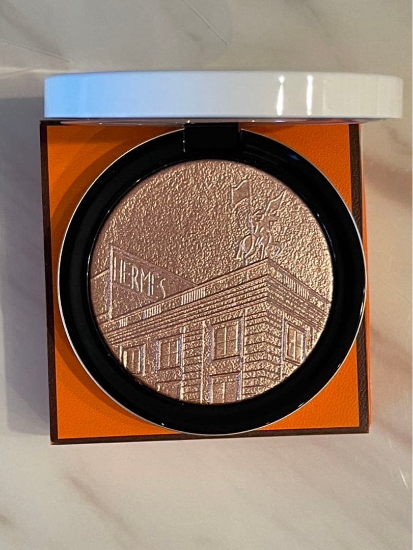 HERMES ハイライトパウダー シャンパンゴールド