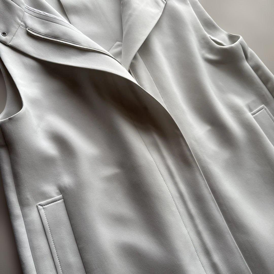 アドーア【ADORE】 トリプルクロスフードジレ ロングベスト