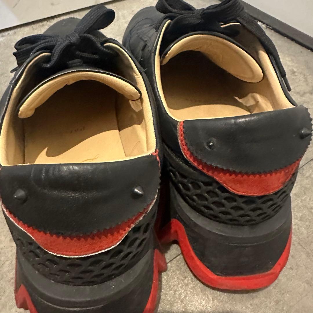 ChristianLouboutin クリスチャンルブLoubishark