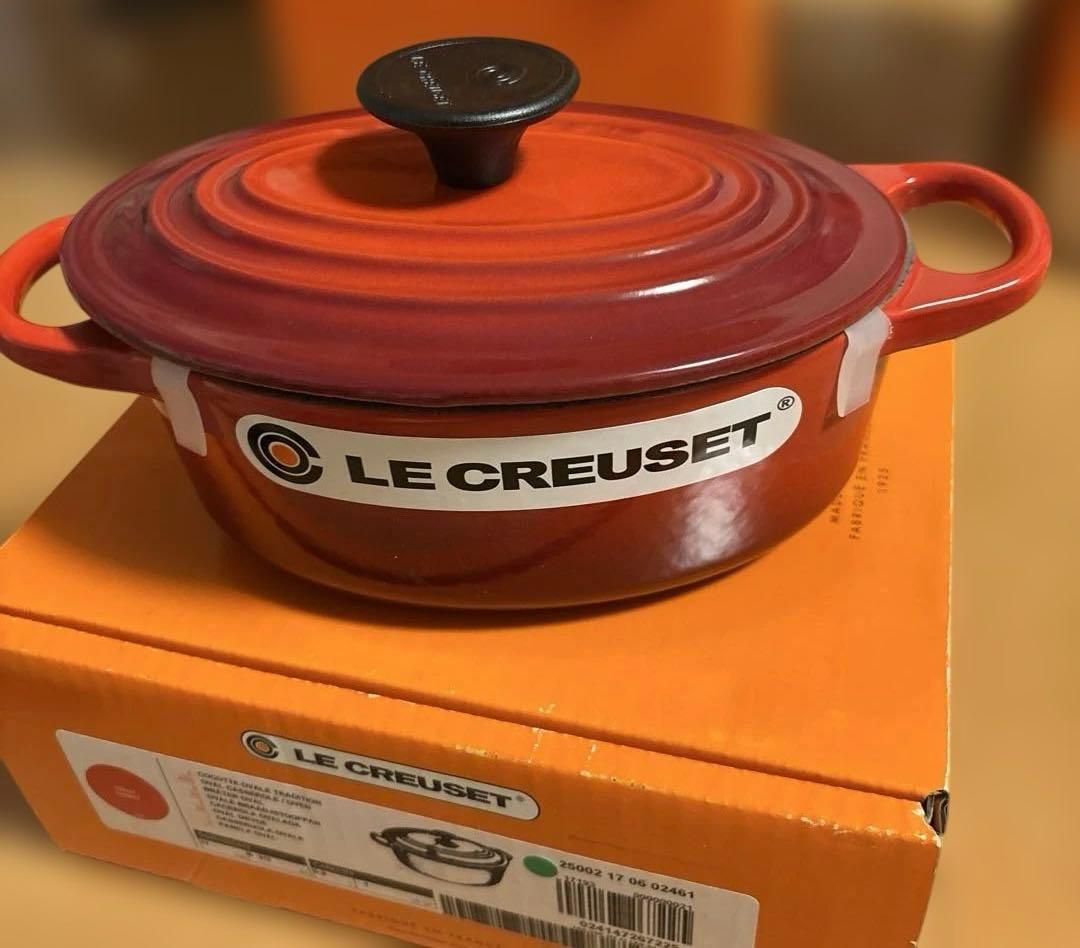 LE CREUSET 赤 オーバル型両手鍋 17cm