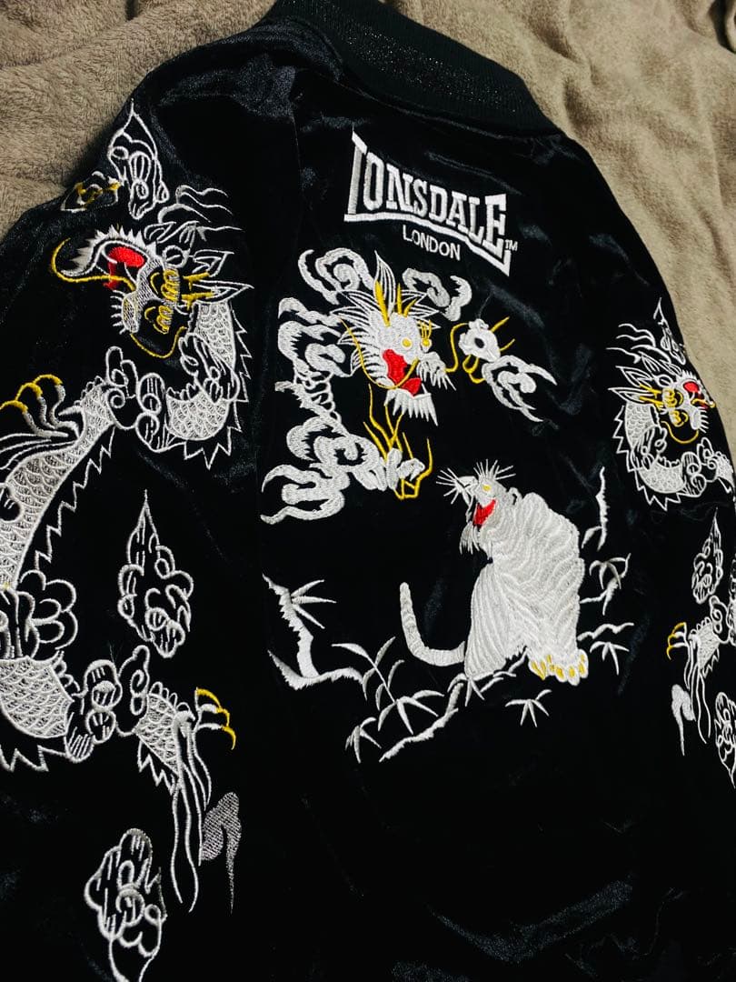 LONSDALE London 限定　日本 スカジャン 別珍龍虎 Unisex