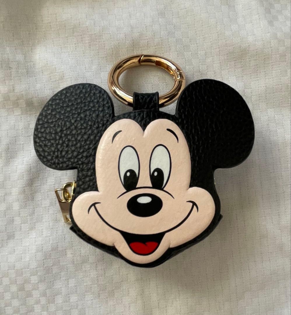 YOIHI ミッキーマウス　チャームポーチ