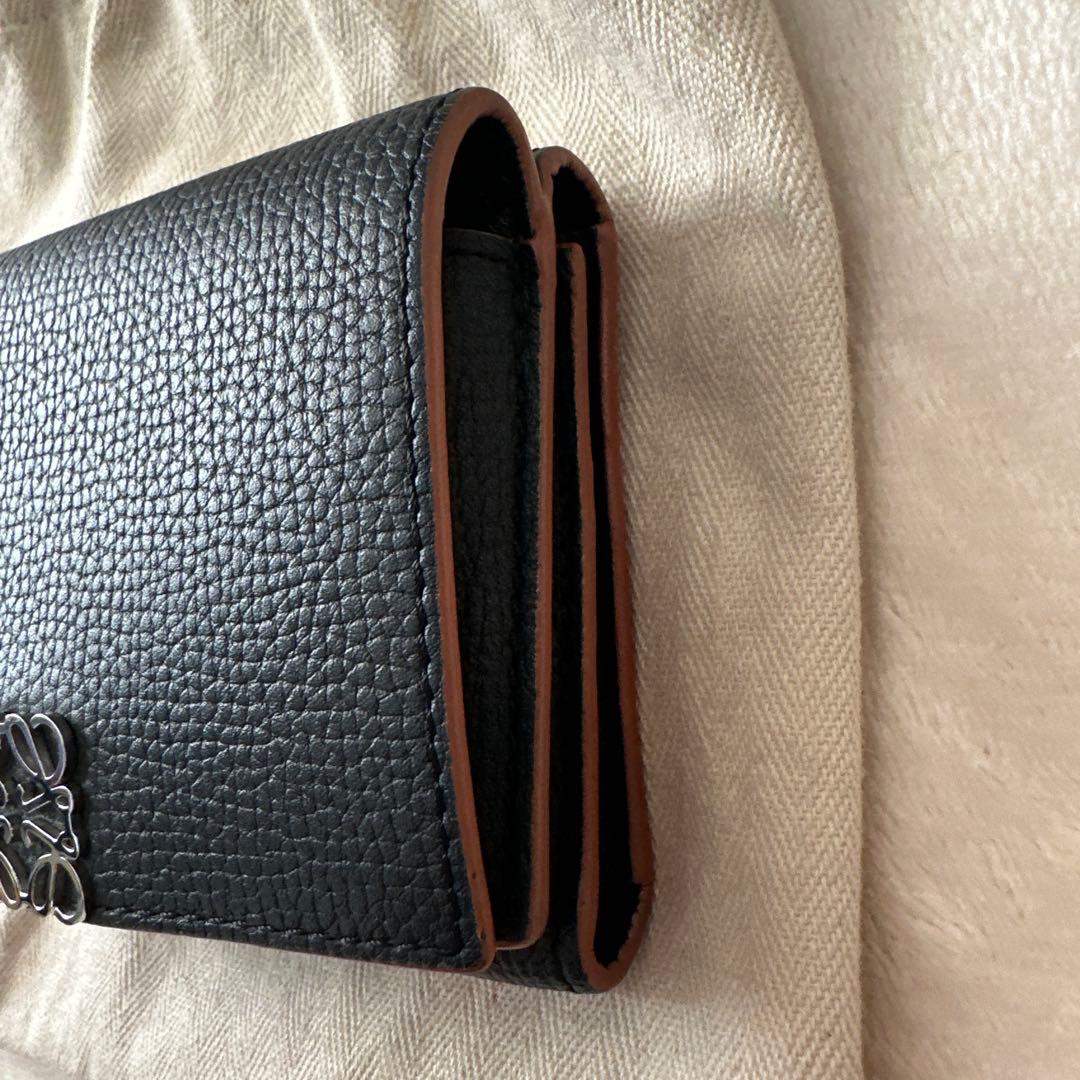 【kako】LOEWE ブラック レザー 三つ折り財布