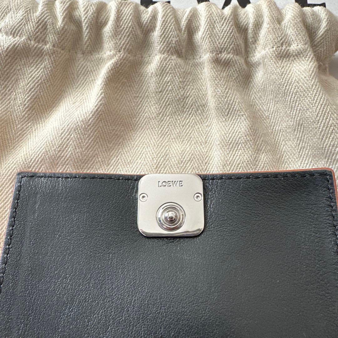 【kako】LOEWE ブラック レザー 三つ折り財布