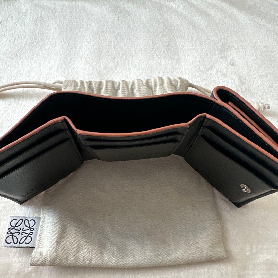 【kako】LOEWE ブラック レザー 三つ折り財布