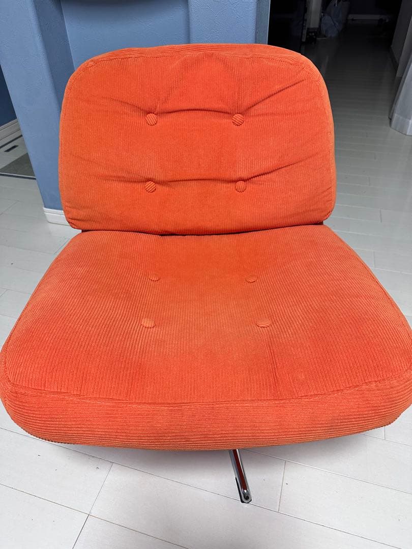 eTvv　　　IKEA DYVLINGE ディヴリンゲ　回転イージーチェア